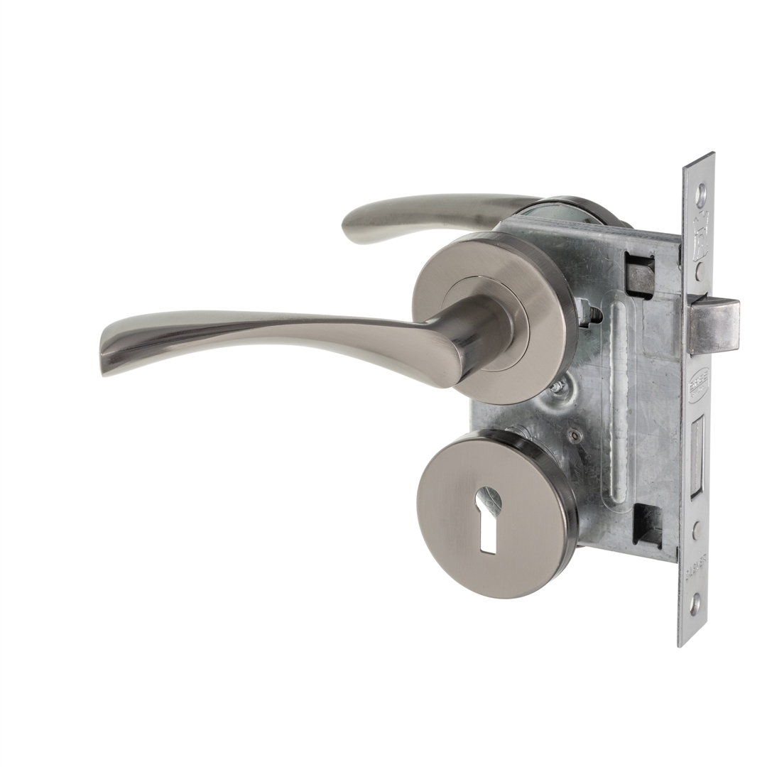 Rose - 2 Lever Lockset Nana Rose
SAT&BLK NICKL x Q:1 - Image 4
