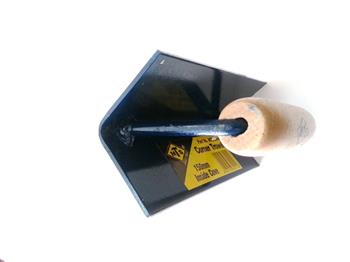 TROWEL MTS CORNER I/COVE W/HANDLE 150MM